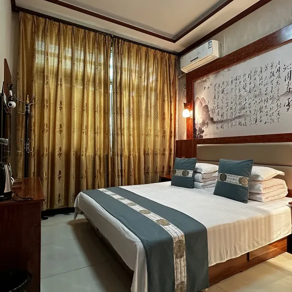 秦韵驿站(秦始皇帝陵博物院店)基本介绍-西安酒店预定一律低至6折