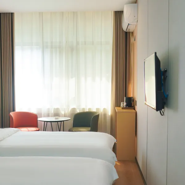 西安临潼皖安酒店(西花园地铁站店)基本介绍-西安酒店预定一律低至6折