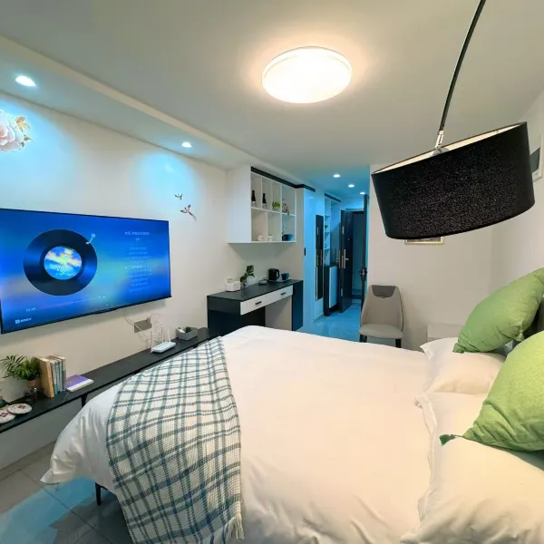 高新芳华·添美轻奢公寓(西安软件园高新医院店)基本介绍-西安酒店预定一律低至6折