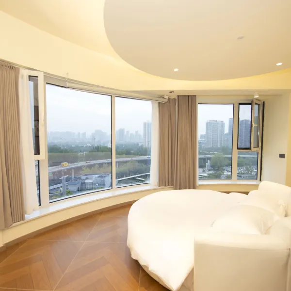 辰语民宿(西安半坡地铁站唐都医院店)基本介绍-西安酒店预定一律低至6折