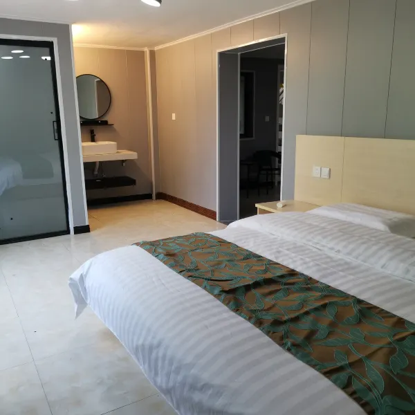 澜涓庭院民宿基本介绍-西安酒店预定一律低至6折