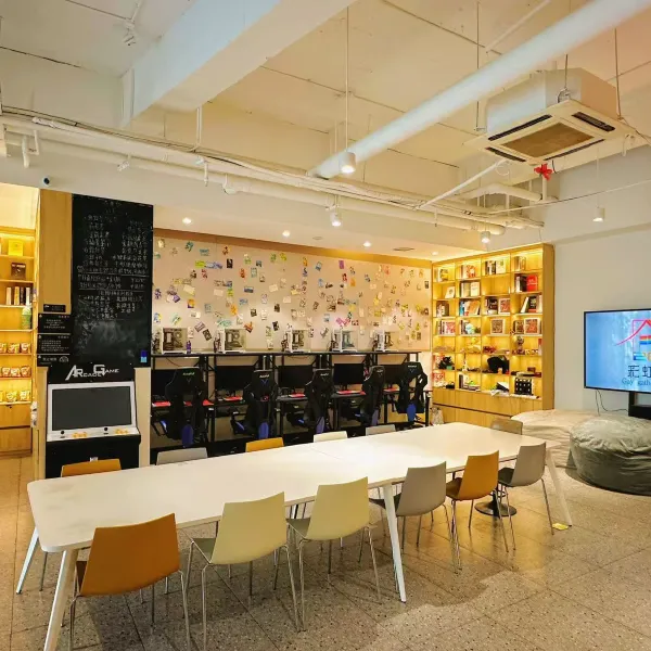 西安彩虹客栈(安远门地铁站店)基本介绍-西安酒店预定一律低至6折