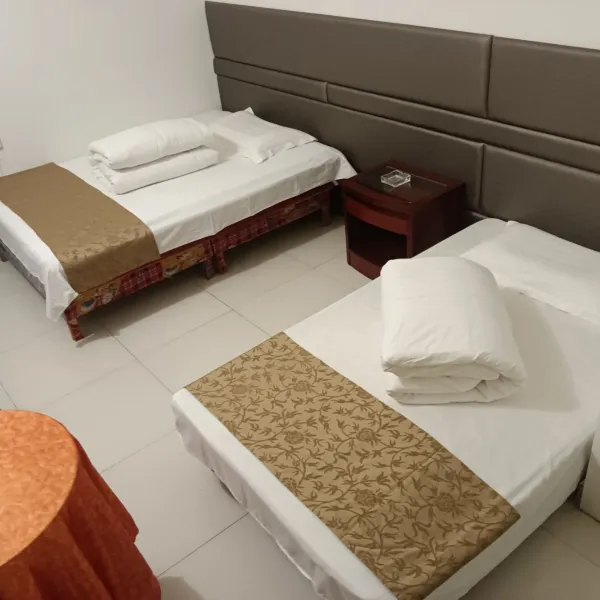 宜居招待所(西安沙井村店)基本介绍-西安酒店预定一律低至6折