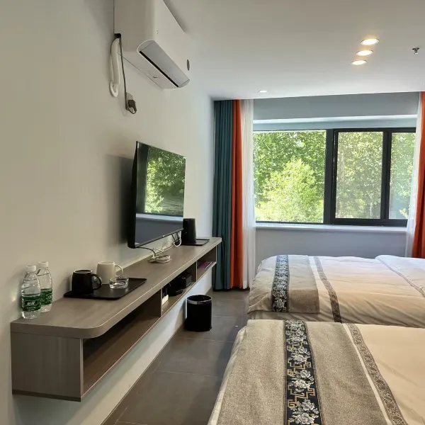 芳华云锦宾馆(纺织城韩森东路店)基本介绍-西安酒店预定一律低至6折