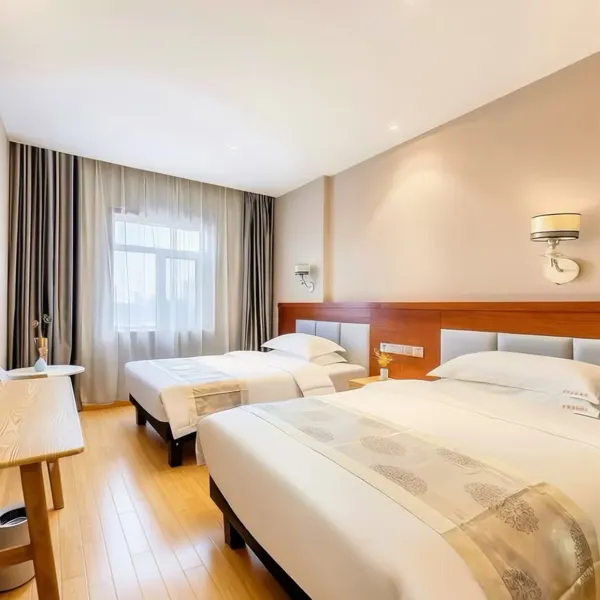 轻住·泉馨酒店(西安火车站五路口地铁站店)基本介绍-西安酒店预定一律低至6折