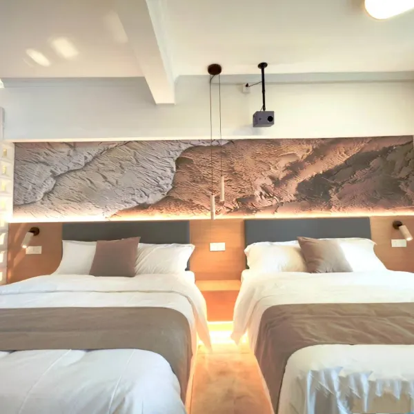 巍澜民宿(西安中贸广场店)基本介绍-西安酒店预定一律低至6折