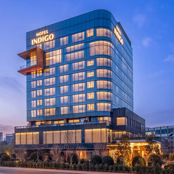 西安高新英迪格酒店基本介绍-西安酒店预定一律低至6折