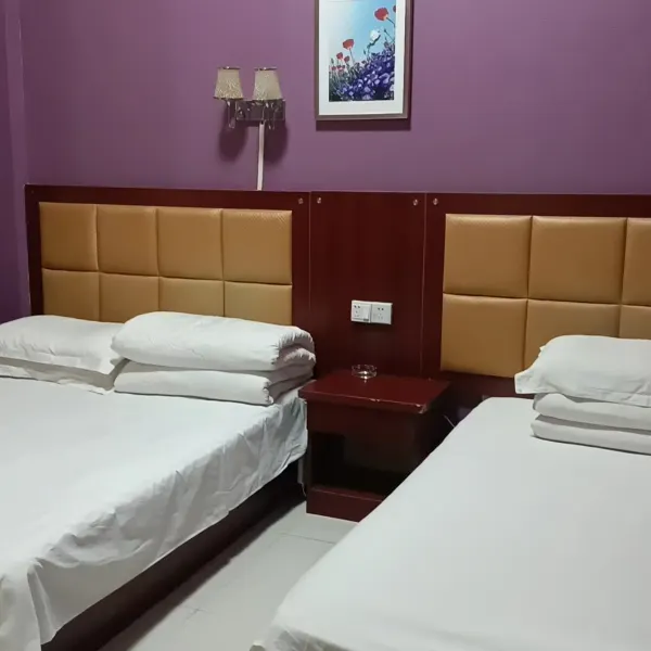 鸿佳宾馆(西安纸坊村店)基本介绍-西安酒店预定一律低至6折