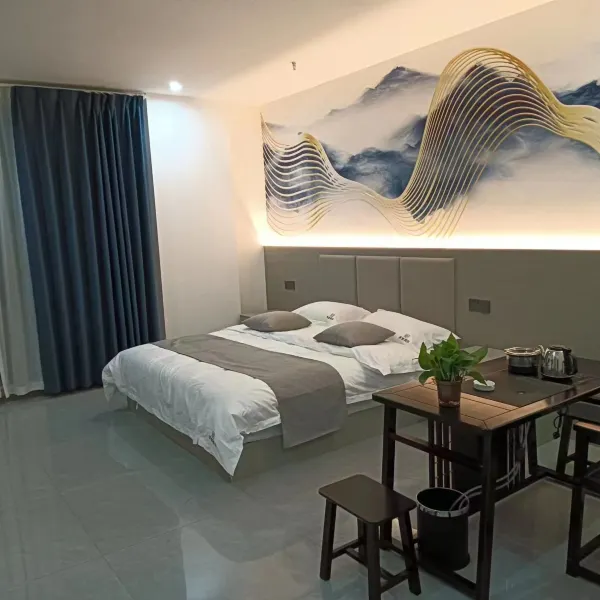 清悠酒店(崇皇街道蓝湖九郡店)基本介绍-西安酒店预定一律低至6折