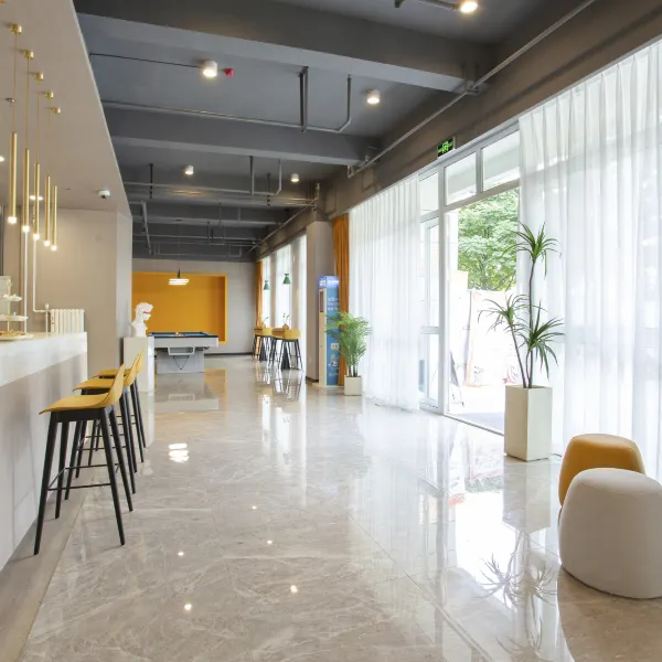 泊寓(西安高新锦业路店)基本介绍-西安酒店预定一律低至6折