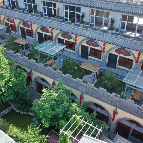西安秦俑村窑洞庭院(兵马俑博物馆店)基本介绍-西安酒店预定一律低至6折