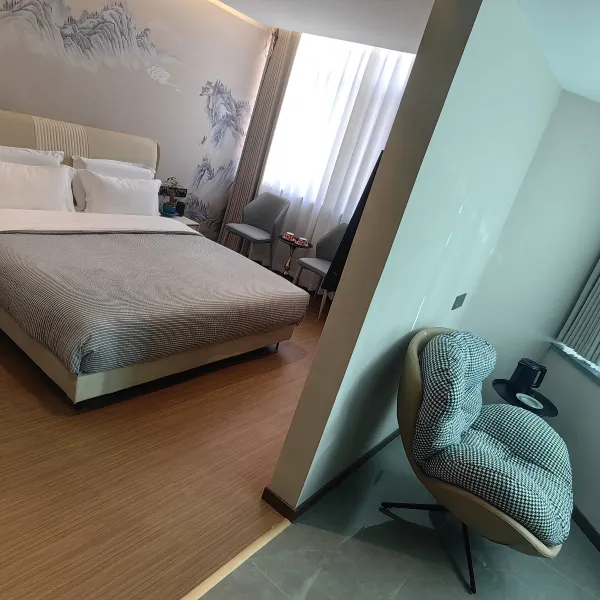 昊泽酒店(韩森寨地铁站店)基本介绍-西安酒店预定一律低至6折