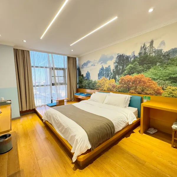 西安云镜民宿酒店基本介绍-西安酒店预定一律低至6折