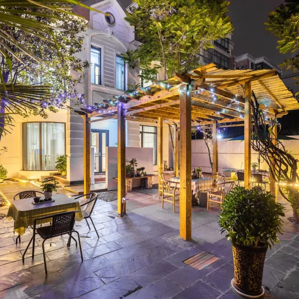 曦舍别墅(西安凤城二路市图书馆地铁站店)基本介绍-西安酒店预定一律低至6折